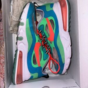 Women’s Air max 270 react